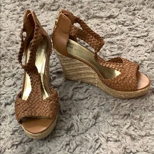 Brown nine west wedges!!!